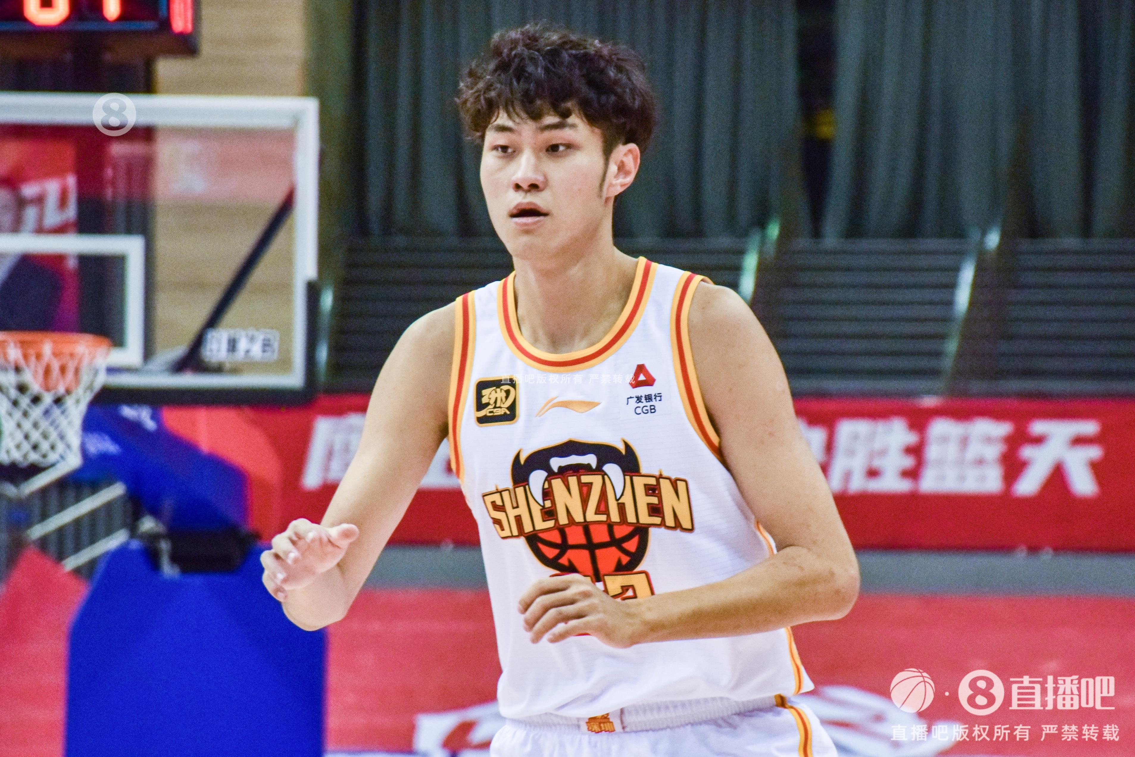 表現(xiàn)出色！王浩然14中7拿到20分3板6助2斷 正負(fù)值+30